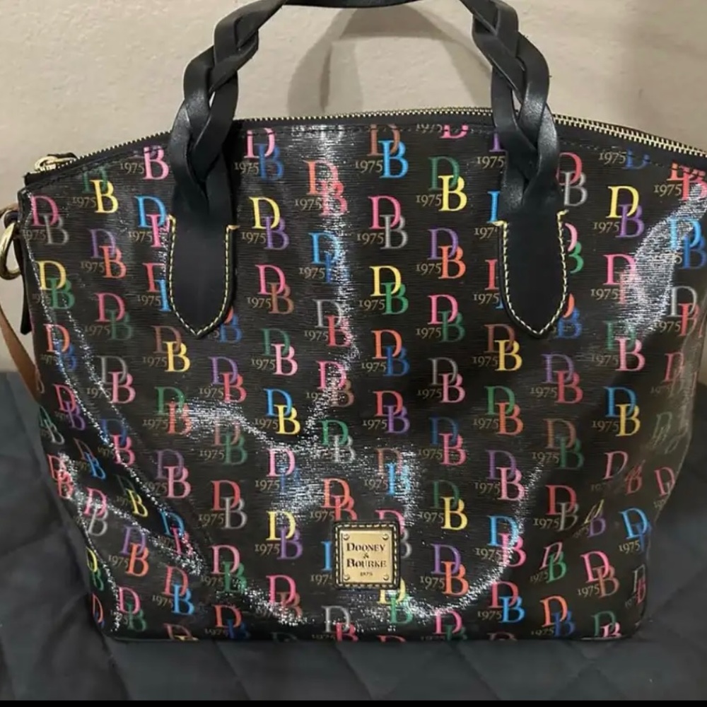 Dooney and bourke multi collection